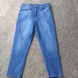 American Eagle Stretch Mom Jeans